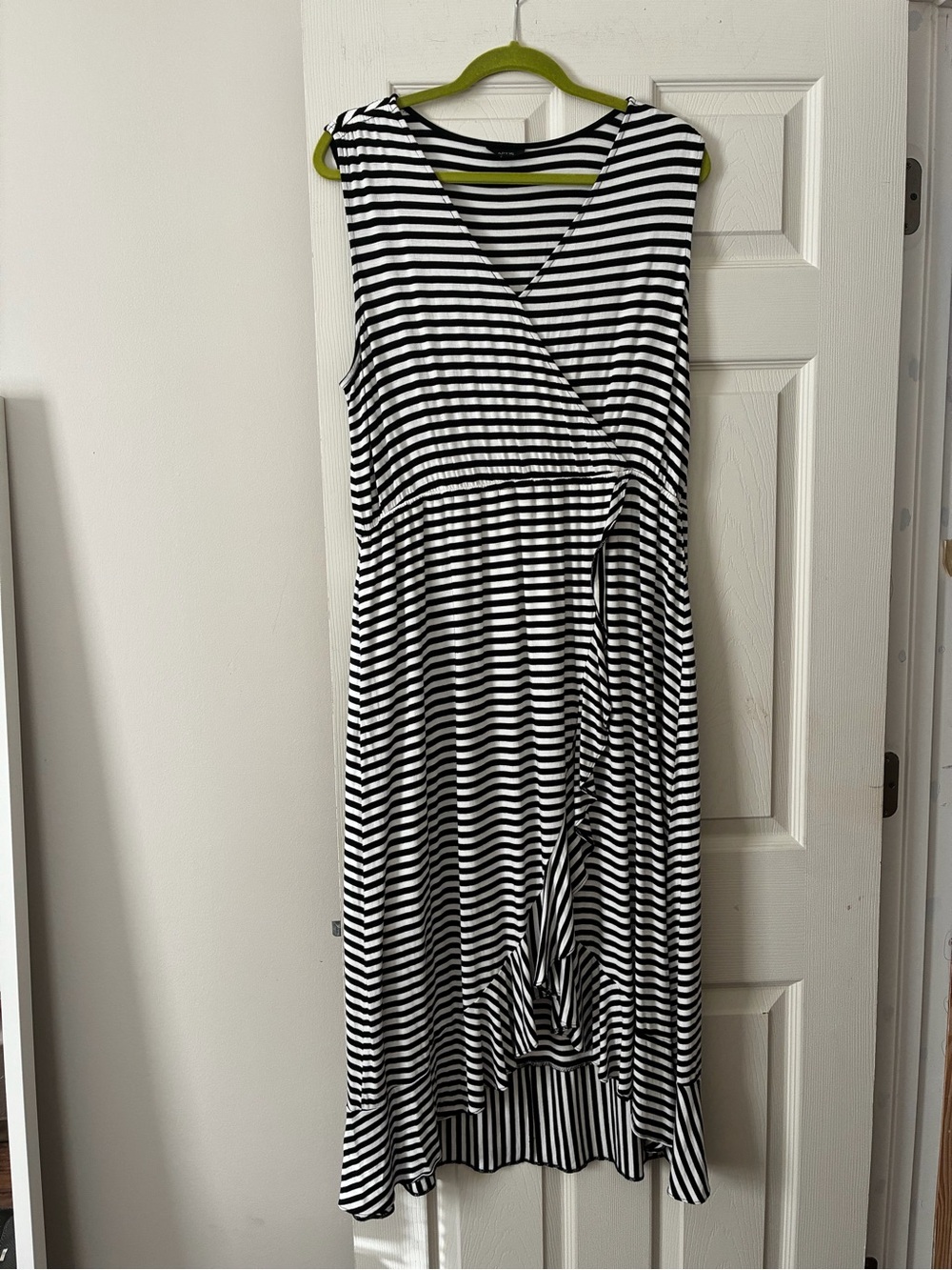 Apt. 9 Black & White Striped Sleeveless Midi Wrap Dress, Size XL